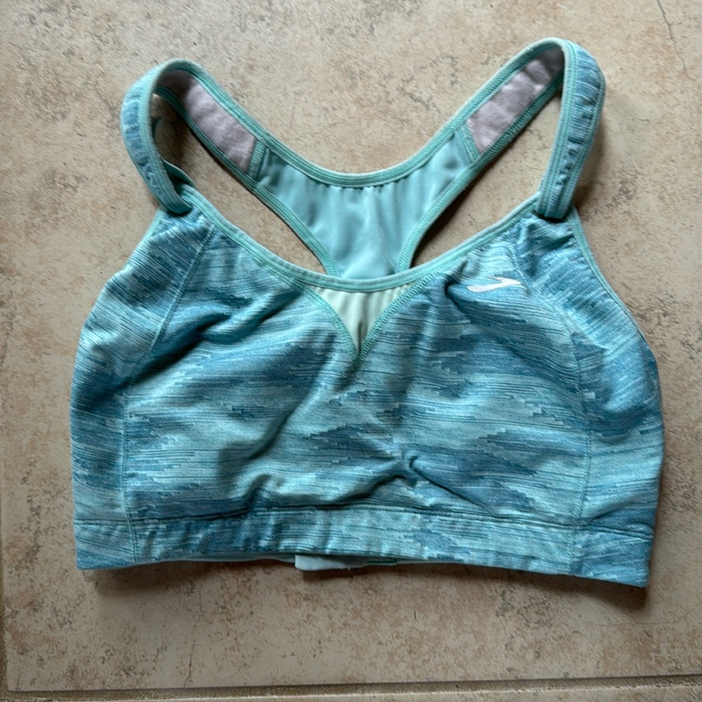Brooks Sports Bra 38DD